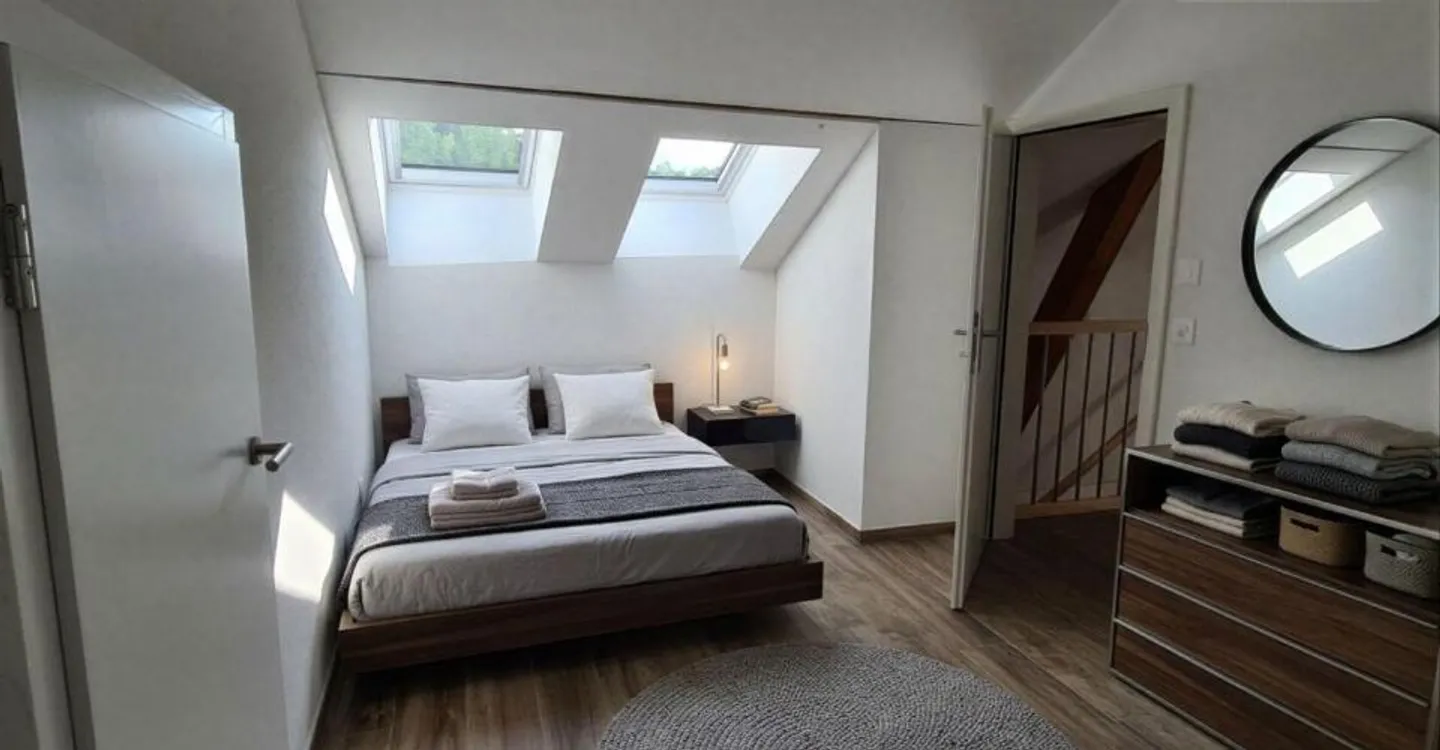 Magnificent 4.5-room duplex apartment in Hauterive - Photo 5 of 10