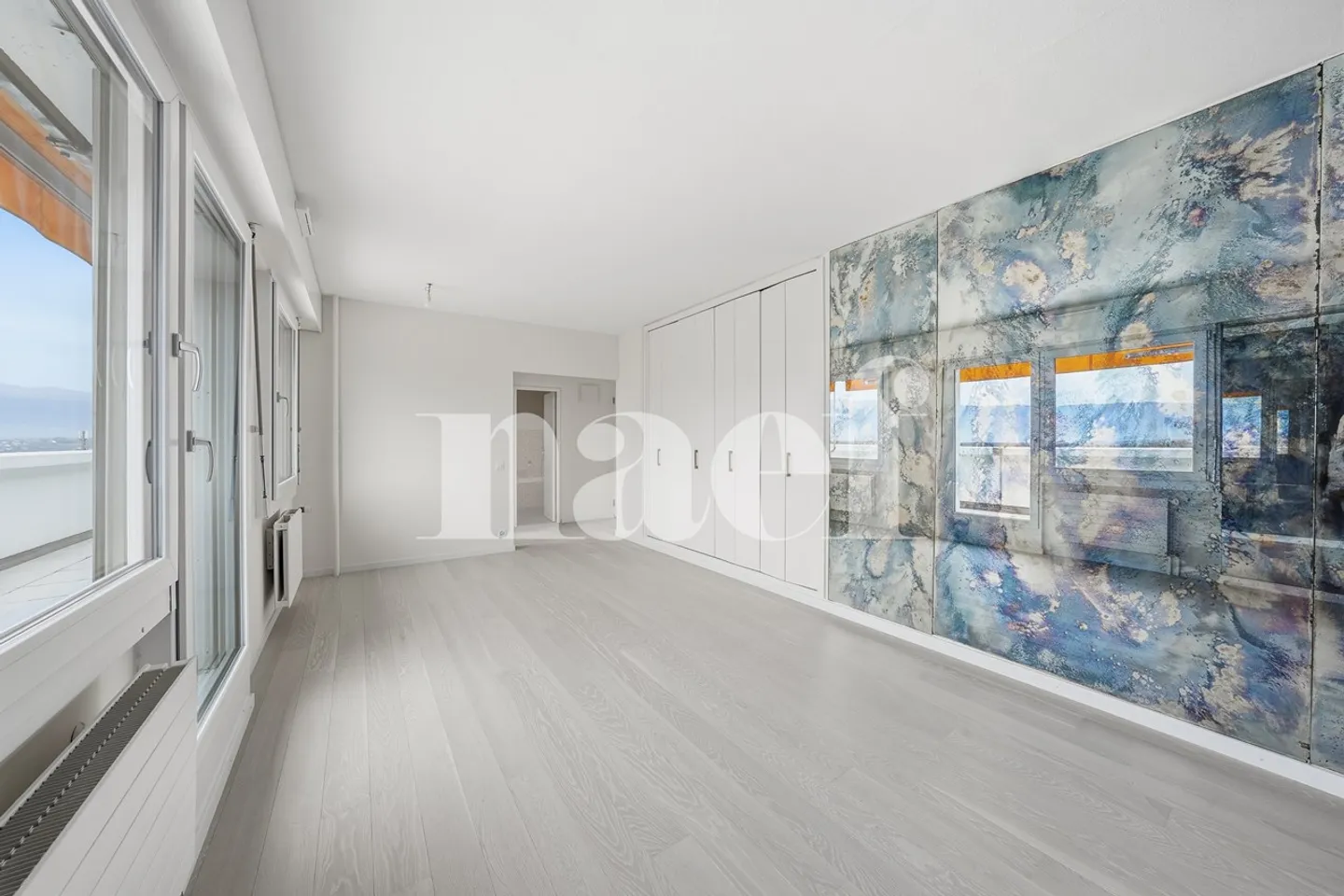 Penthouse for sale - Photo 2 of 11