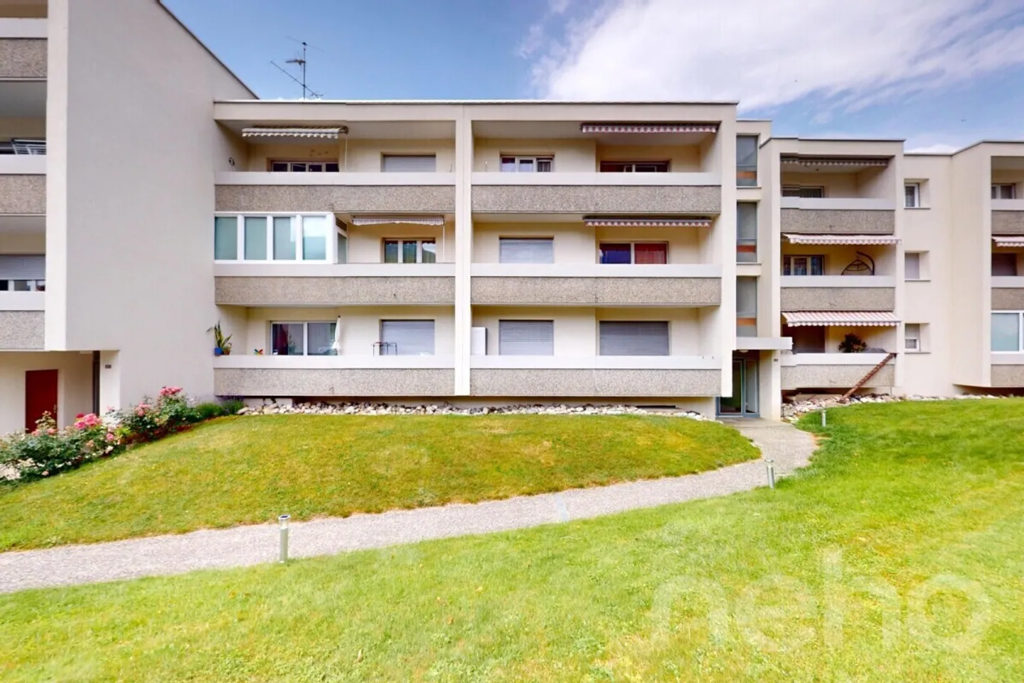 Geräumige Wohnung in Conthey - Foto 2 von 13