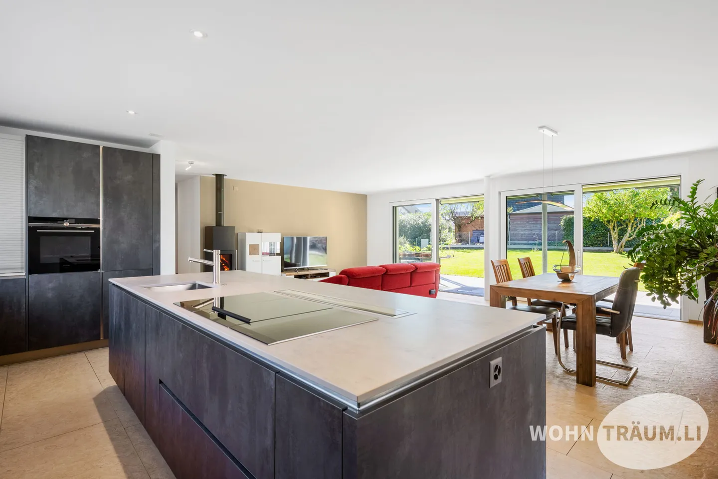 Casa unifamiliare di 7½ stanze con fascino e potenziale di ampliamento - Foto 6 di 13