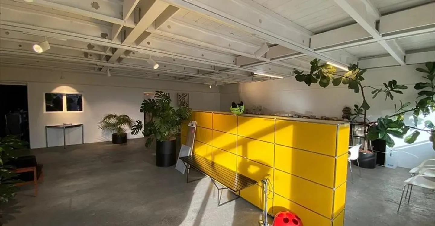 Spazio ufficio in affitto - Foto 1 di 8