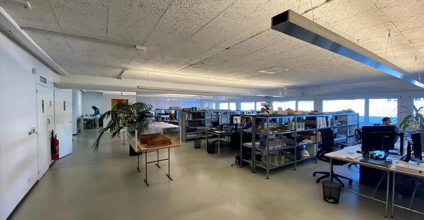 Spazio ufficio in affitto - Foto 2 di 8