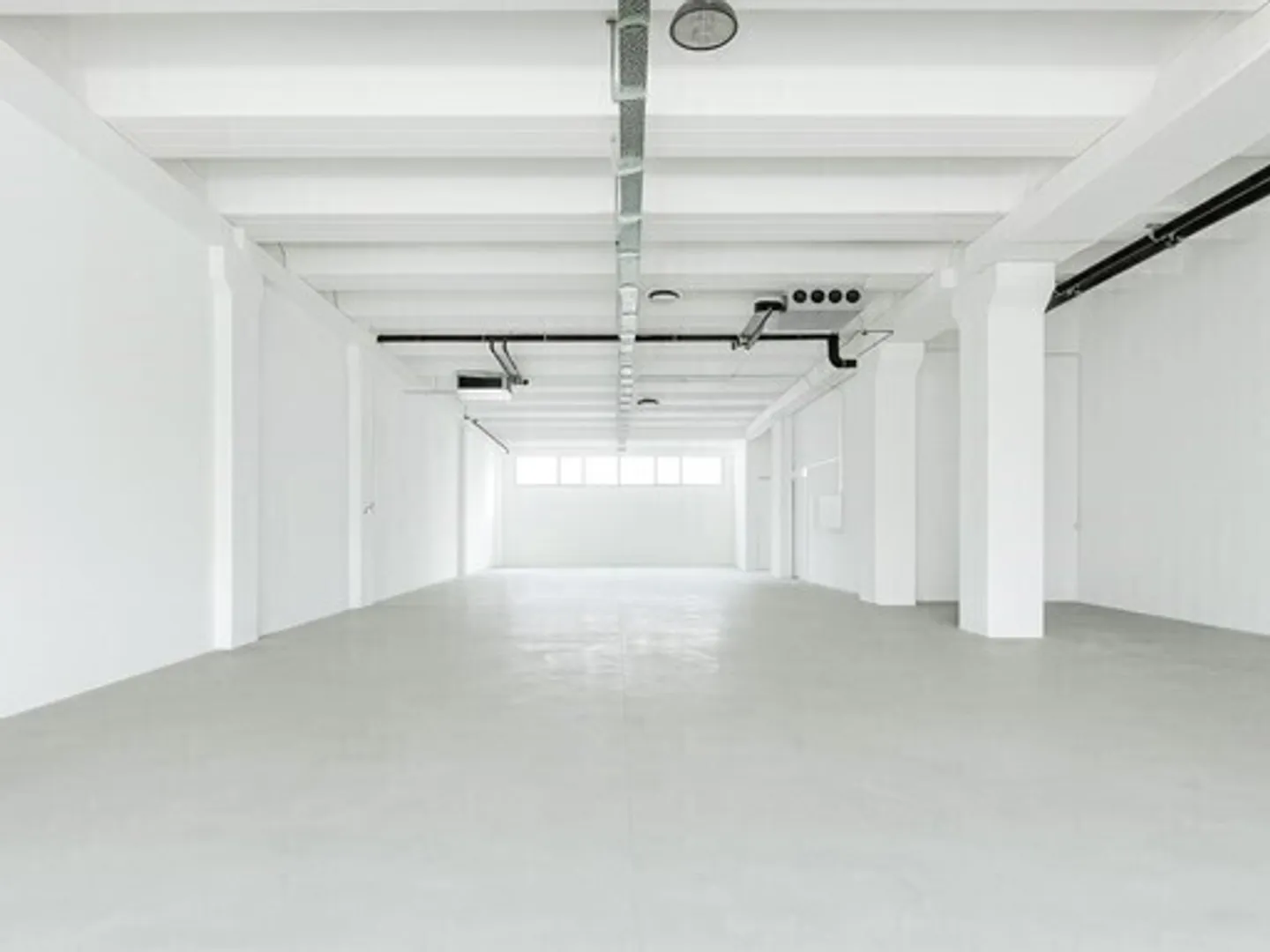 Mischgenutztes Gebäude kaufen - Foto 1 von 1