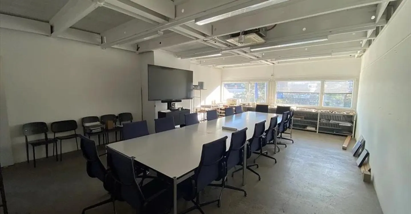 Spazio ufficio in affitto - Foto 6 di 8