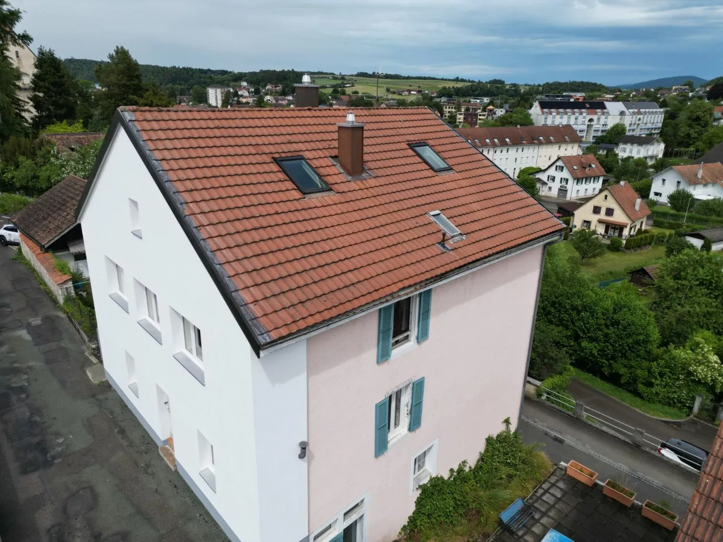 Investment Building in Porrentruy - Photo 2 of 12