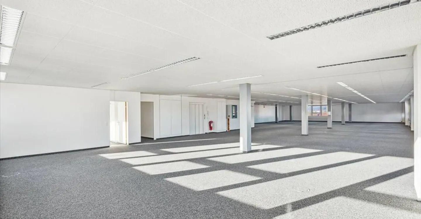 Flexibles Büro zu vermieten - Foto 2 von 6