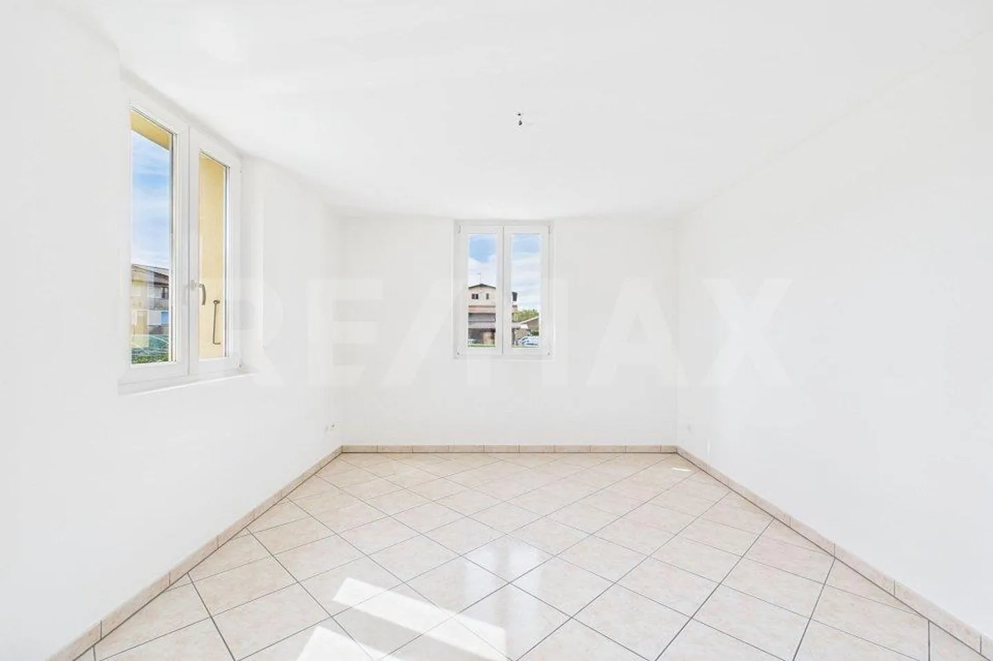 Appartement lumineux de 4 ½ pièces à Genestrerio - Photo 13 sur 13