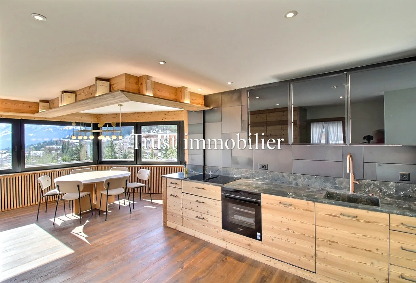 Attico eccezionale nel cuore di Crans - Foto 1 di 13