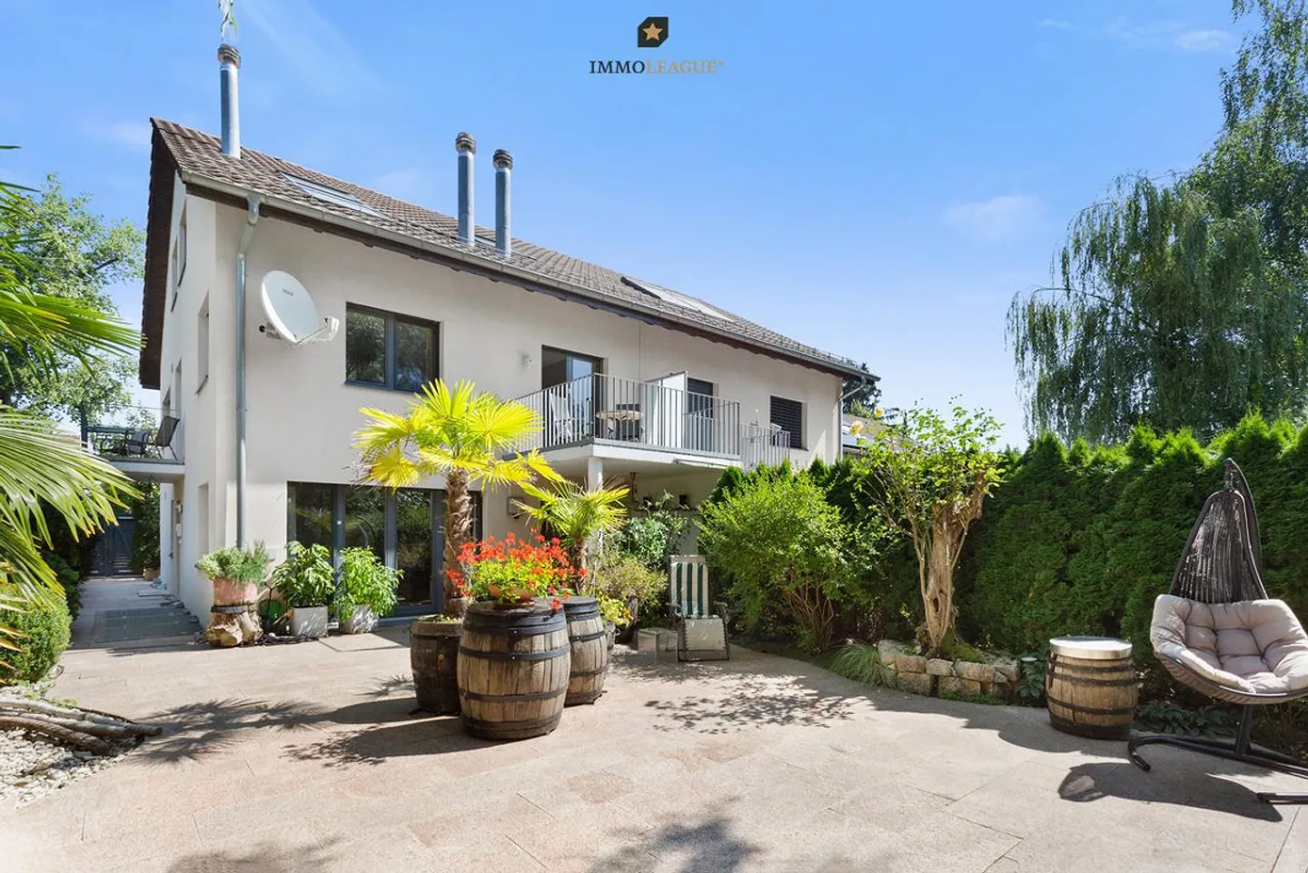 Quiet location, picturesque view - a dream home for the family. - Photo 2 of 14