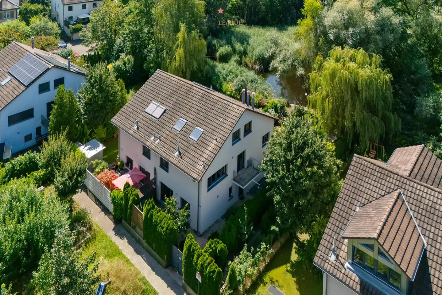 Quiet location, picturesque view - a dream home for the family. - Photo 3 of 14