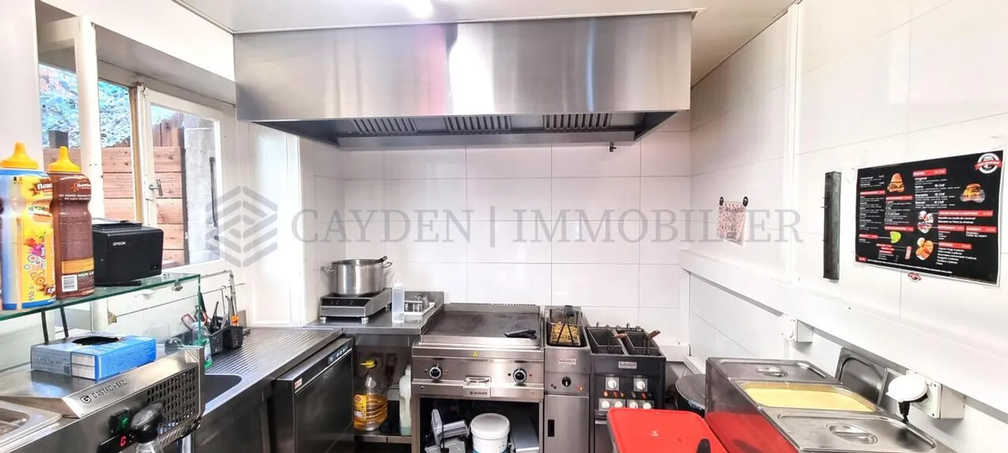 Exclusive! Magnificent brand new restaurant, turnkey! - Photo 3 of 6