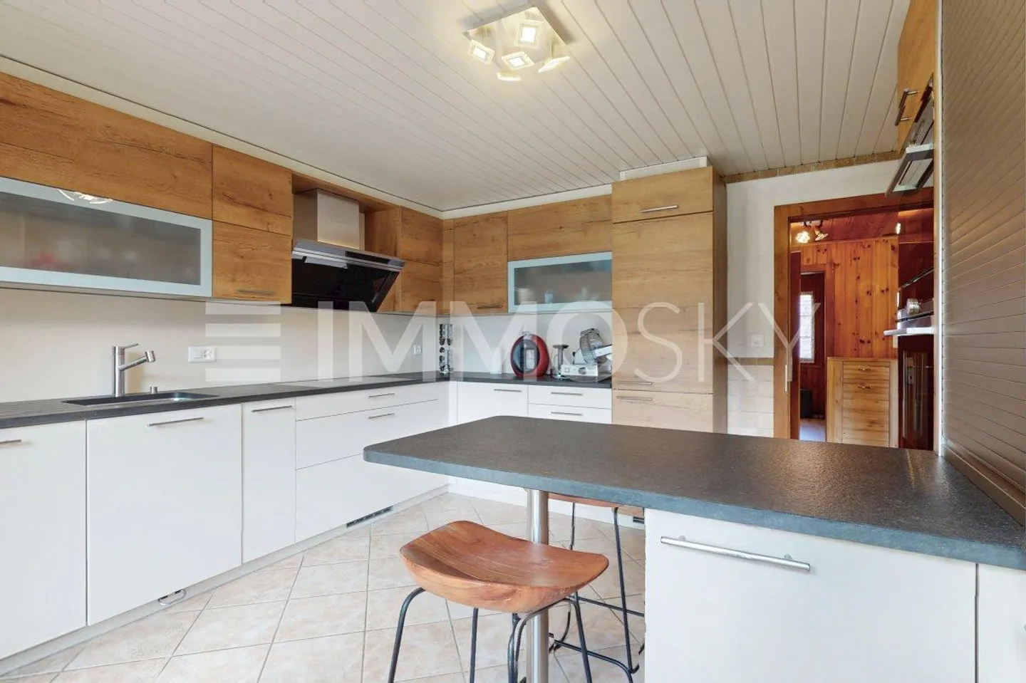 Bellissimo chalet con 7 camere a Troistorrents - Foto 3 di 5