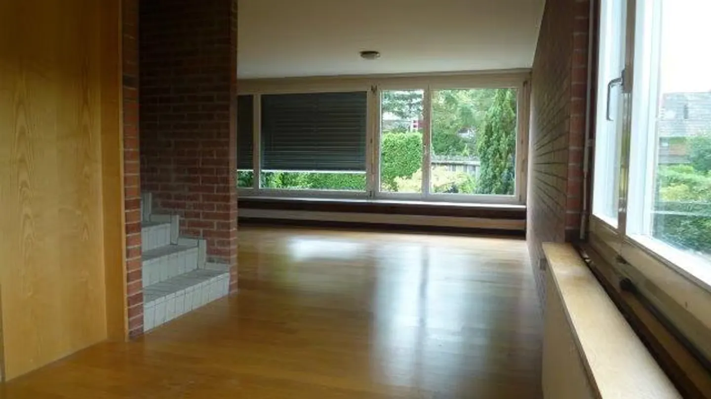 Charmante maison individuelle de 5,5 pièces à Embrach, limitée à un an - Photo 13 sur 49