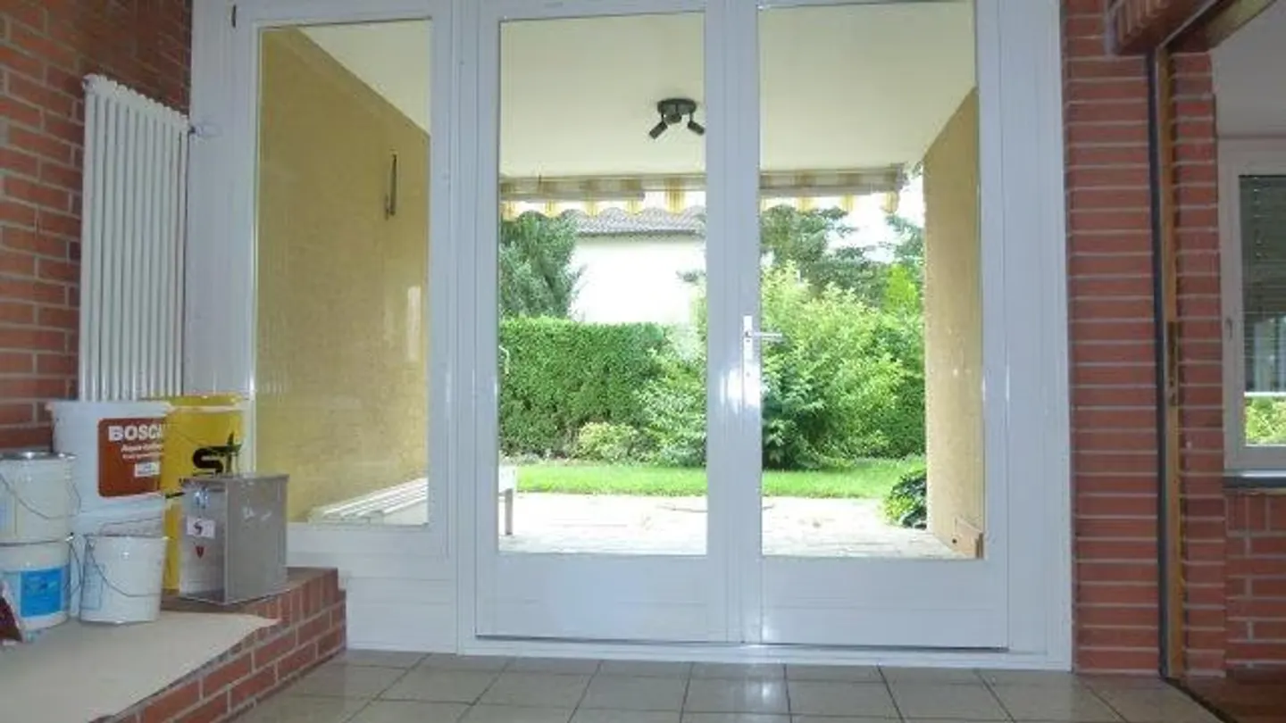 Charmante maison individuelle de 5,5 pièces à Embrach, limitée à un an - Photo 16 sur 49