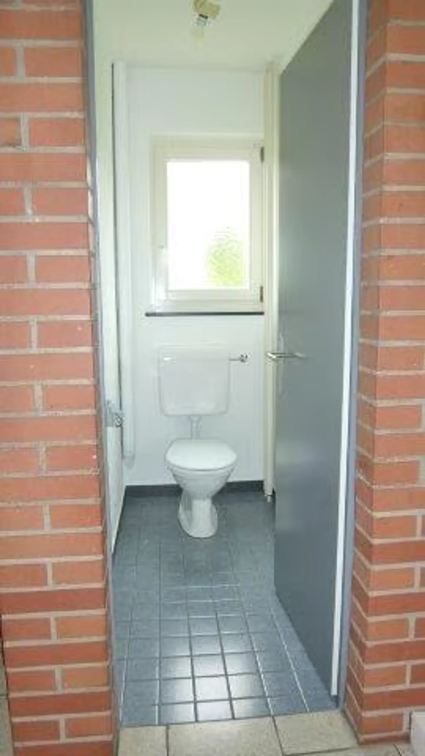 Charmante maison individuelle de 5,5 pièces à Embrach, limitée à un an - Photo 17 sur 49