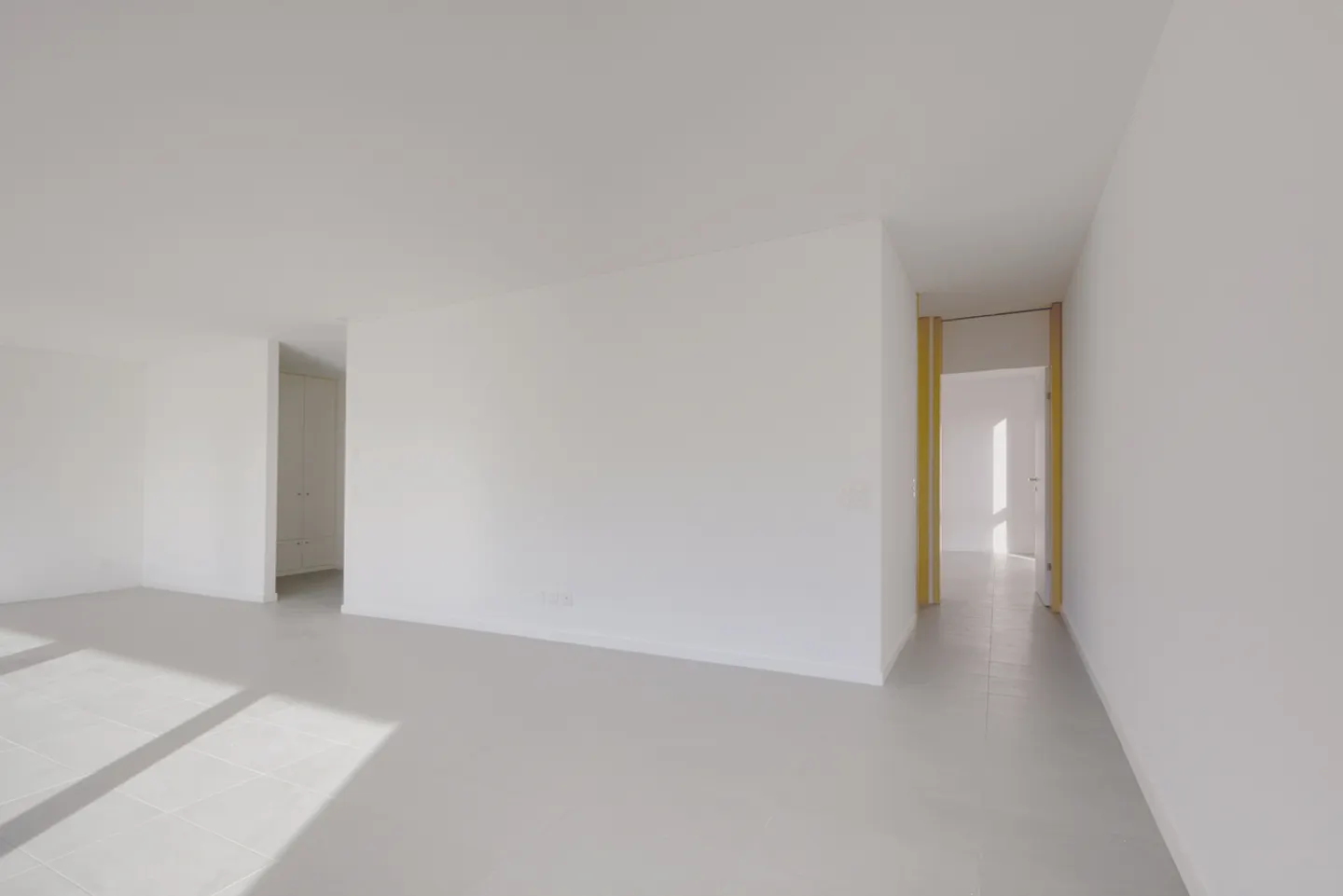 LOCARNO - Elegant 3.5 rooms with terrace and parking in garage - Photo 10 of 16