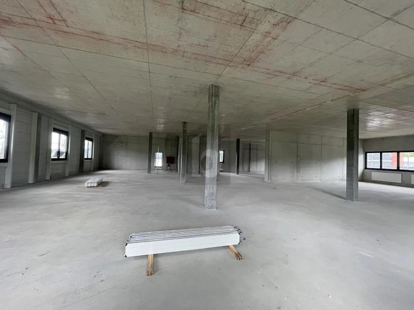 Spazio Commerciale Moderno a Oberbüren - Foto 4 di 6