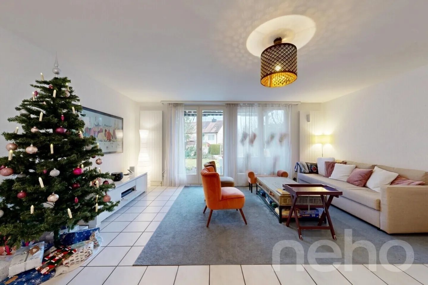 Familienfreundliches 6-Zimmer-Reihenmittelhaus in Bassersdorf - Foto 2 von 12