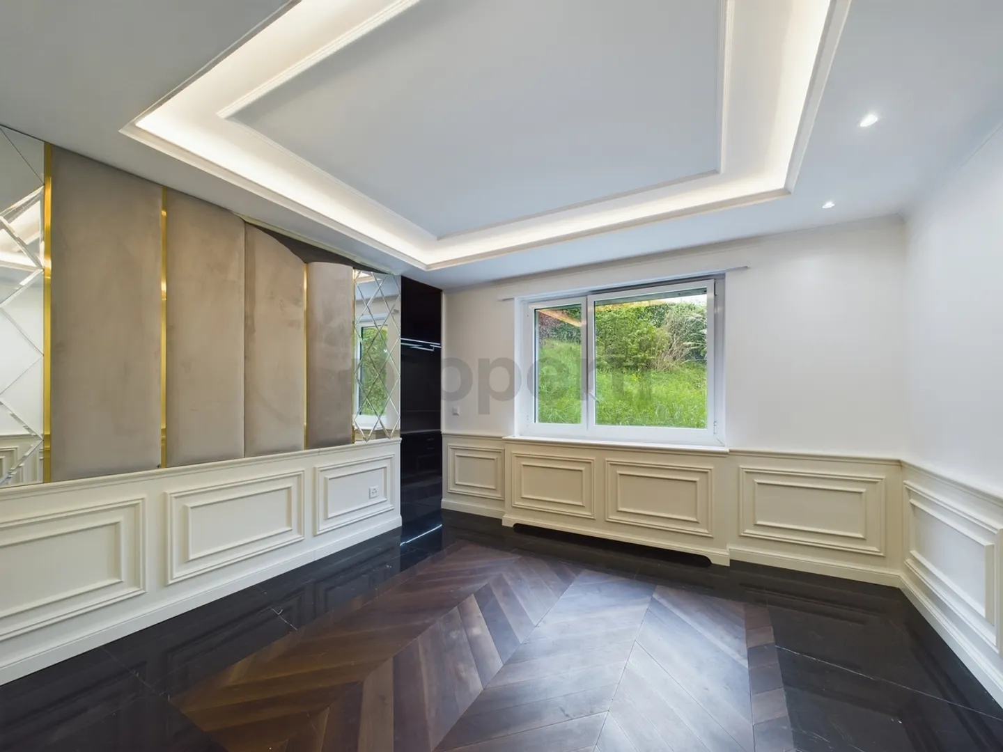 Moderne 4.5 Zimmer-Wohnung mit grosszügiger Terrasse und Garten in Küsnacht - Foto 6 von 12