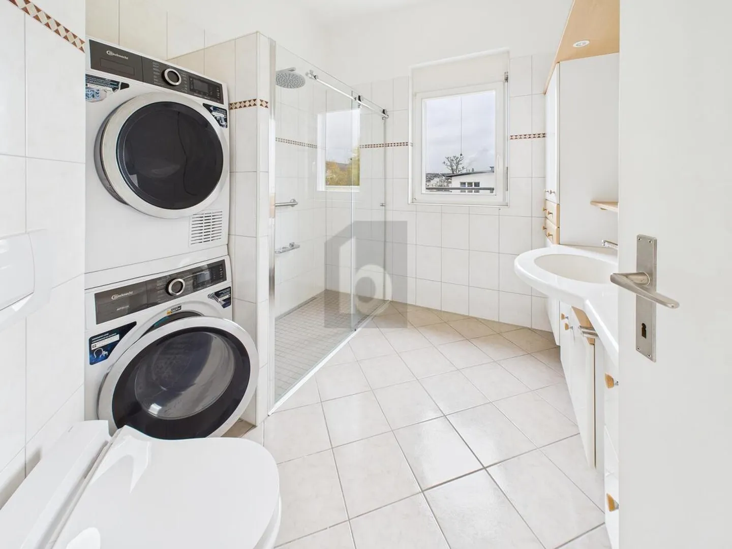 Charming Attic Apartment in Rheinfelden - Photo 4 of 6