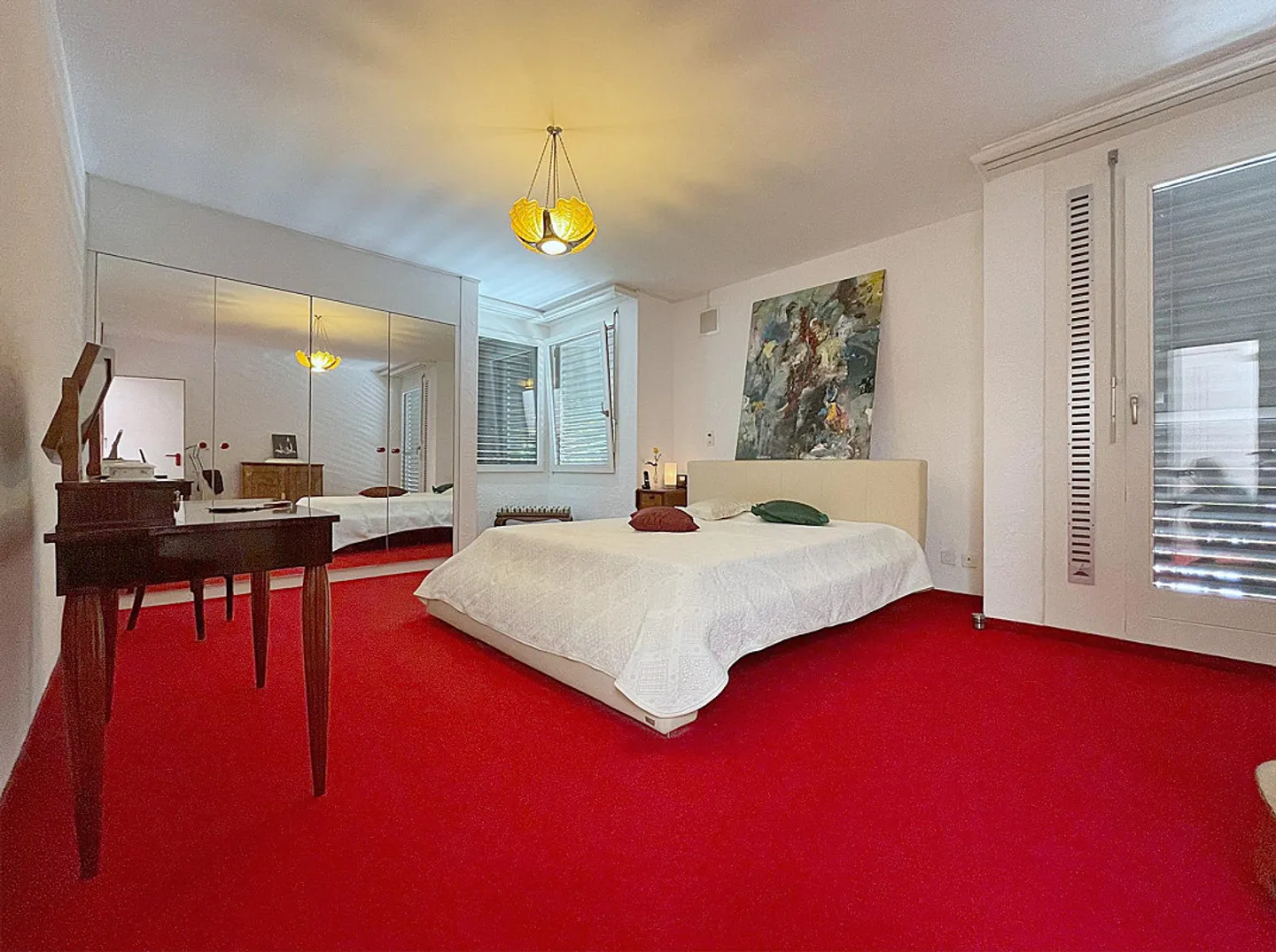 Proprietà di alta qualità ed esclusiva in una posizione privilegiata con enorme spazio e 600m² di riserva edificabile - Foto 10 di 14