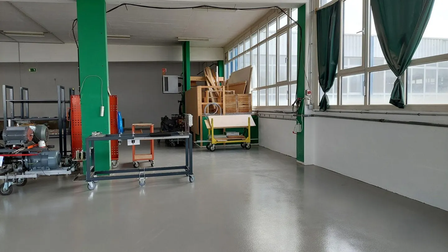 Spazio in affitto libero nel parco commerciale arbon90! - Foto 2 di 3