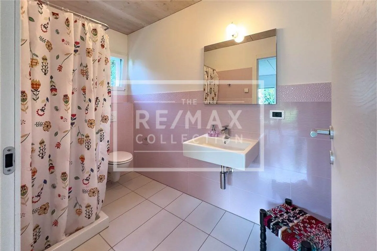 Modern 4.5 Room House - Photo 6 of 13
