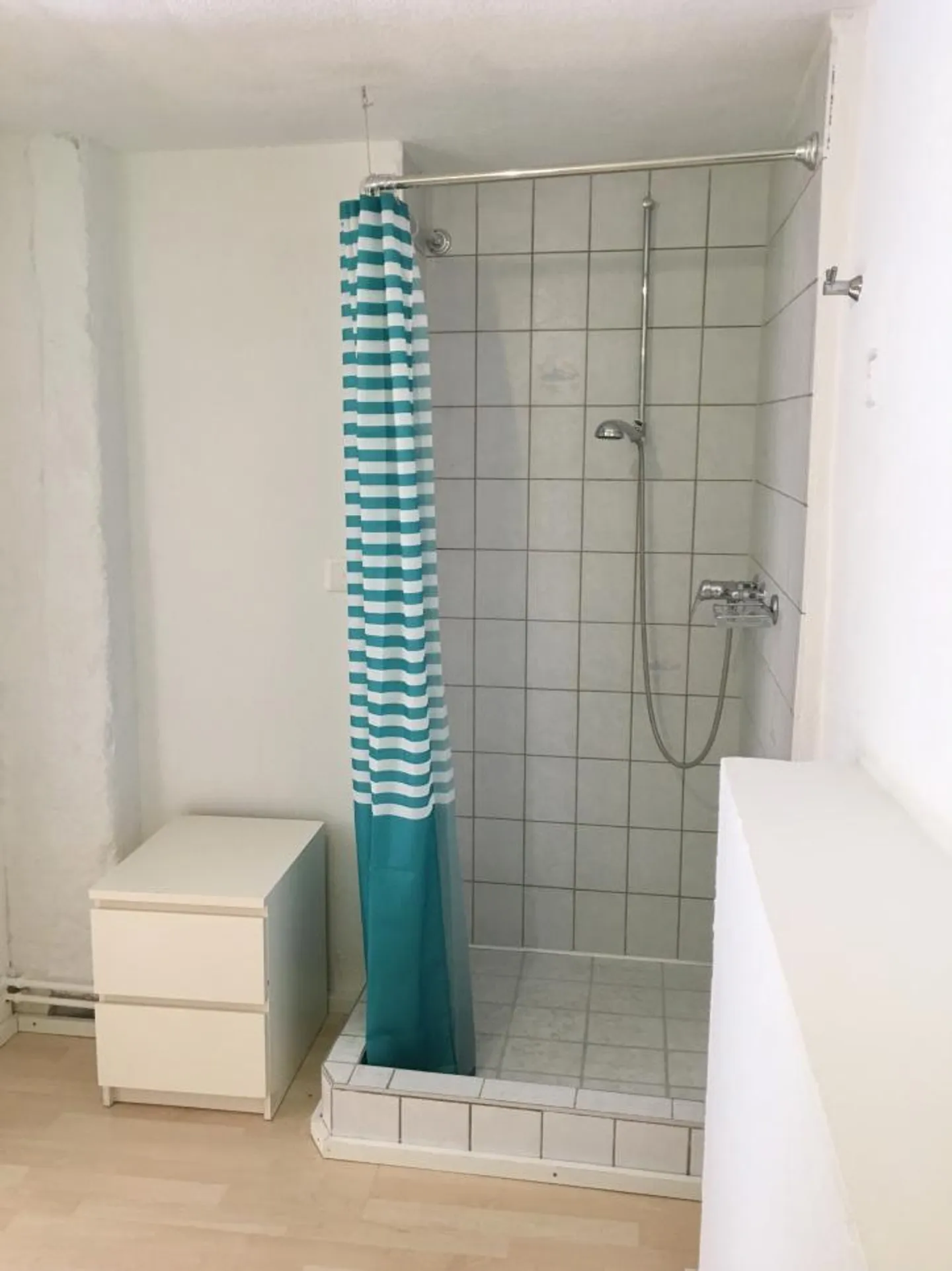 Zweigeschossige 2.5-Zimmer-Wohnung - Photo 6 sur 8