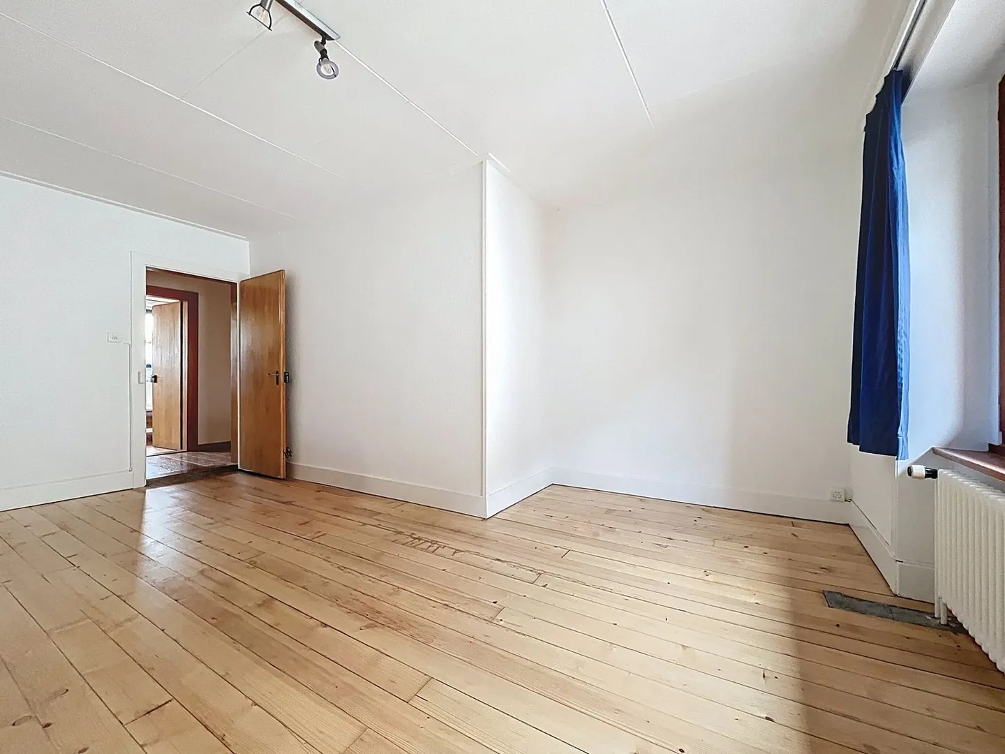 Your future dream property awaits you in Au Landeron! - Photo 8 of 12