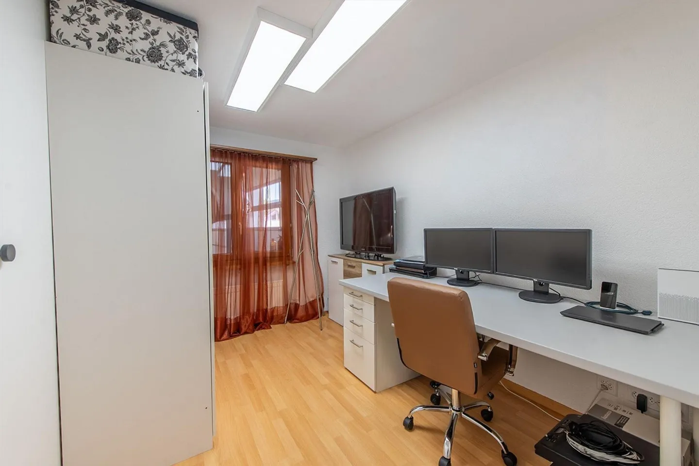 Vivere con potenziale: Casa esclusiva con estensione multifunzionale in tra... - Foto 9 di 13