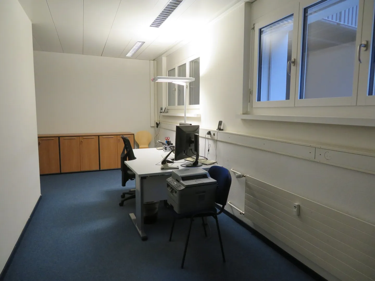 Offices for rent - Photo 4 of 7