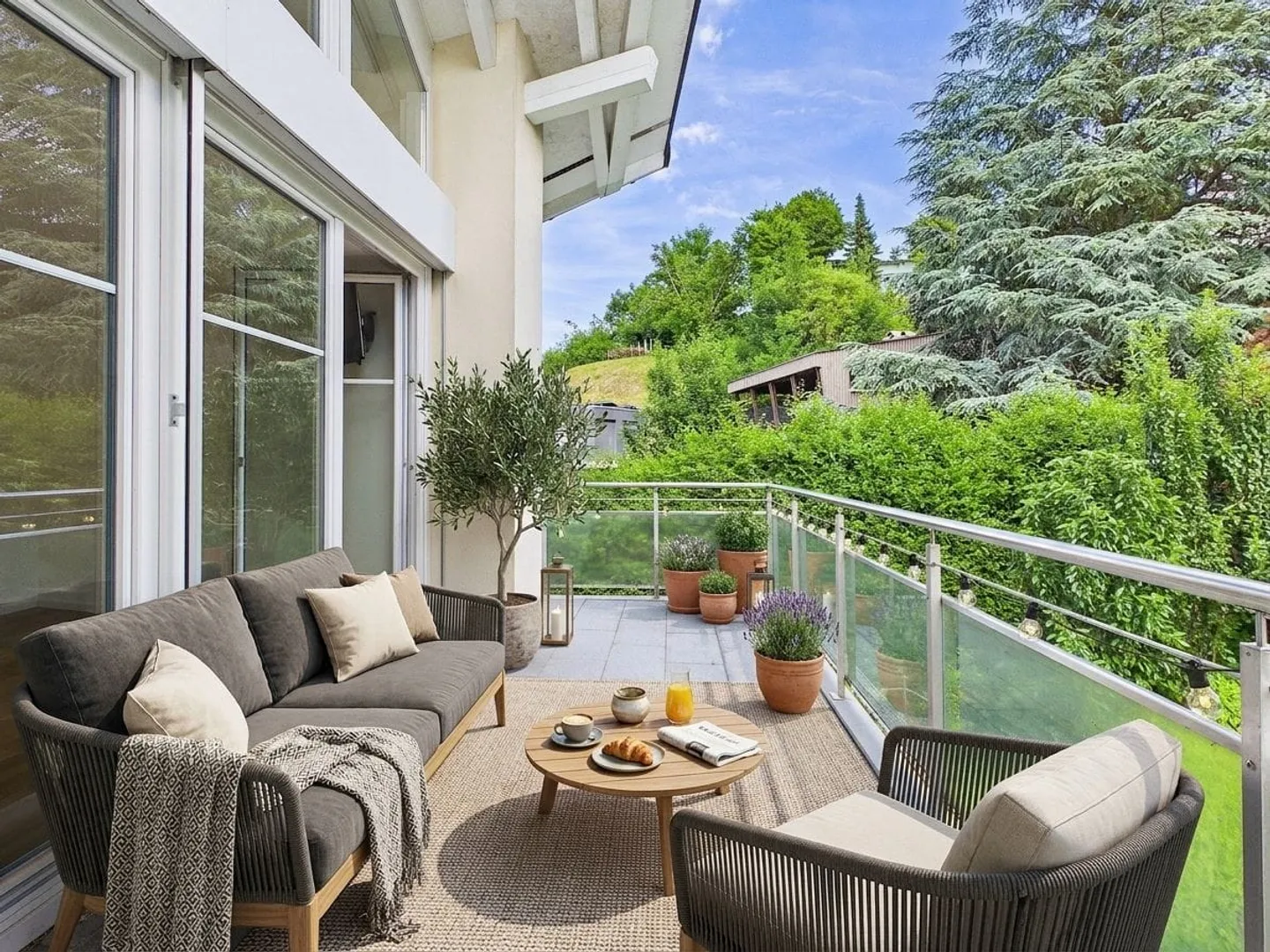 Seltene Maisonette Wohnung, einzigartiger Seesicht, 2 Terrassen und 170m2 Wohnfläche - Foto 1 von 12