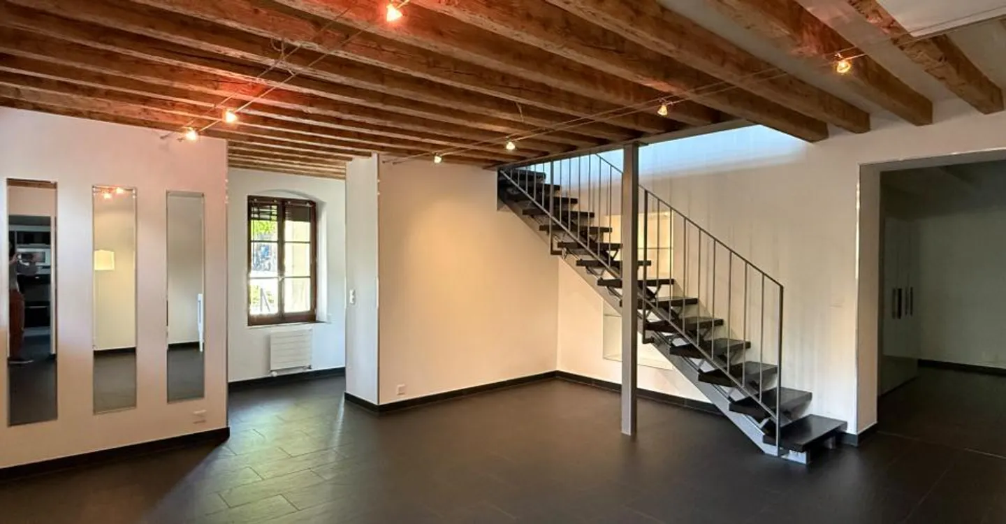 Duplex élégant avec jardin - Photo 1 sur 13