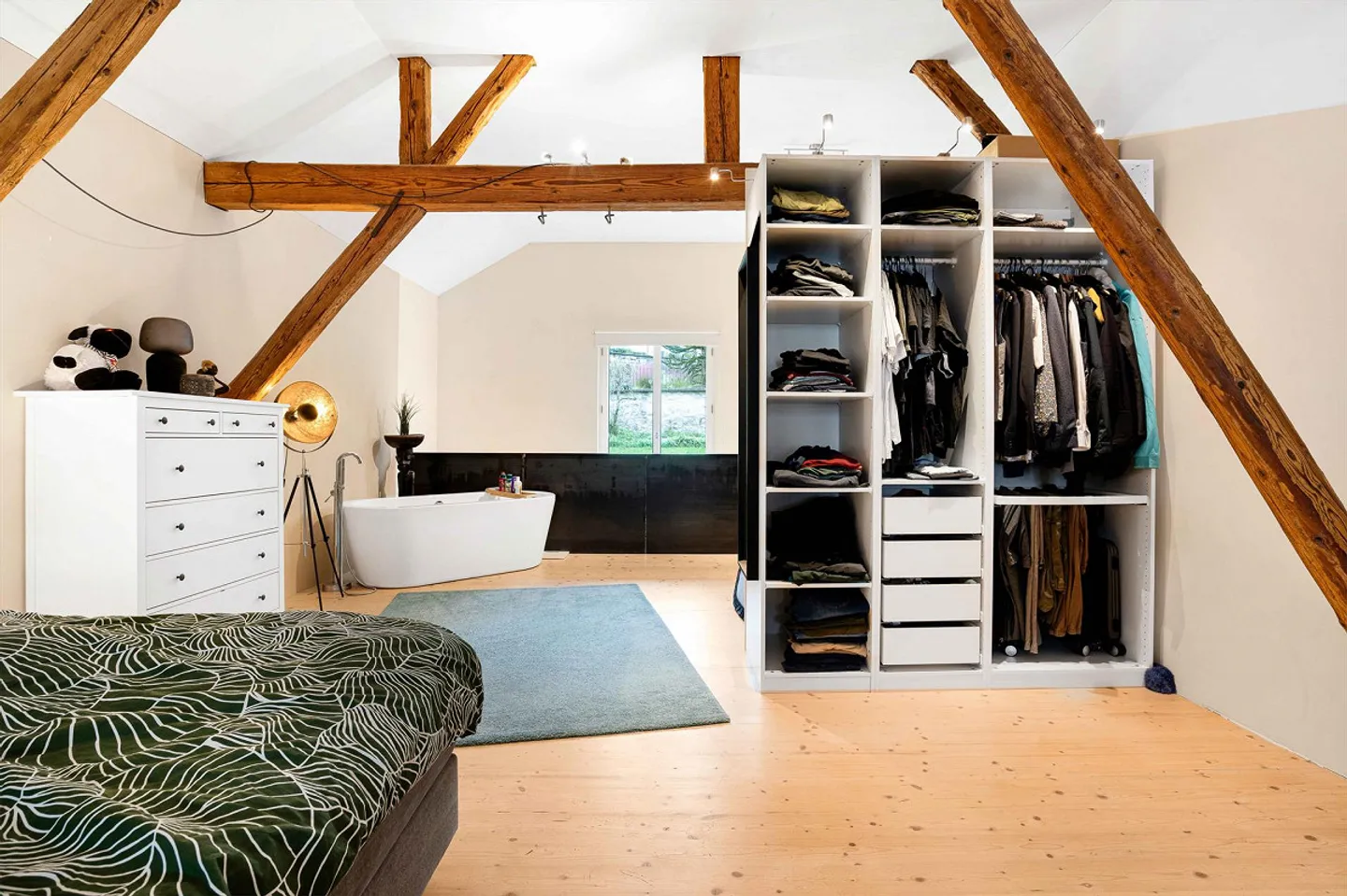 Appartement en loft de 2 étages avec une hauteur de 8m - Photo 3 sur 23