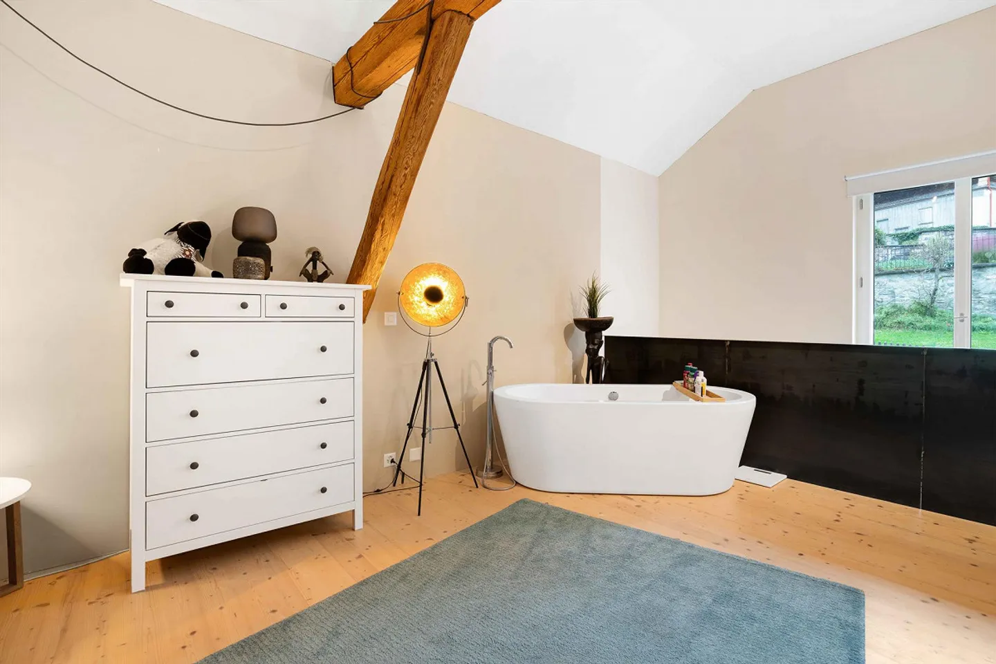 Appartement en loft de 2 étages avec une hauteur de 8m - Photo 4 sur 23