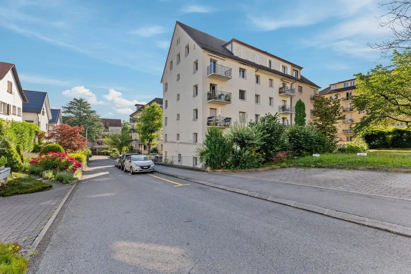 Ici attend votre nouveau chez-vous - Photo 1 sur 6