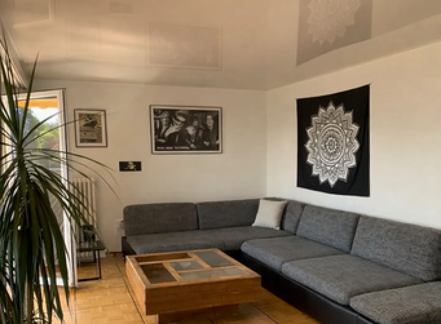 Appartamento luminoso 2.5 locali - Foto 1 di 10