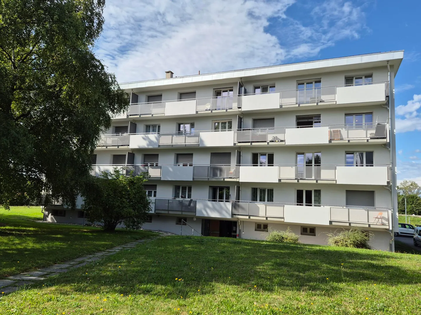 Appartement de 3,5 pièces au 3ème étage - Photo 1 sur 8