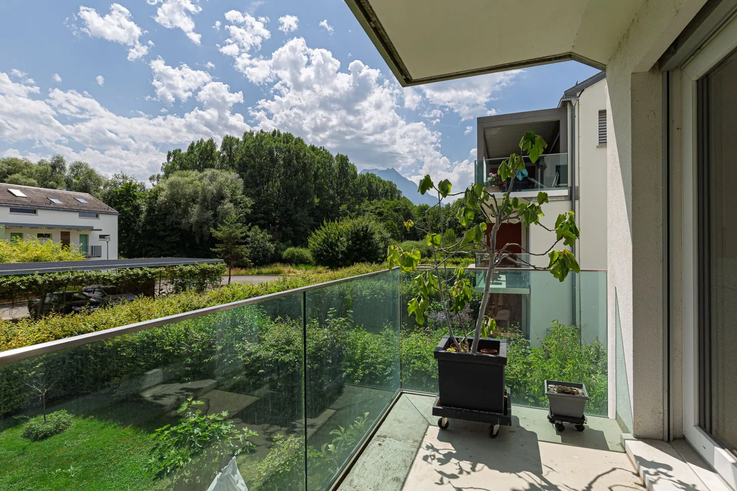 Attique en duplex de 3,5 pièces avec vue imprenable - Photo 9 sur 14