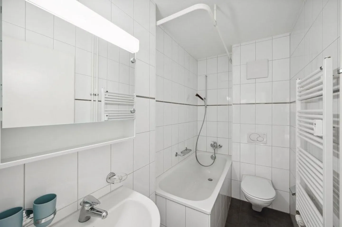 Luminoso appartamento di 2 stanze in posizione centrale - Foto 3 di 6