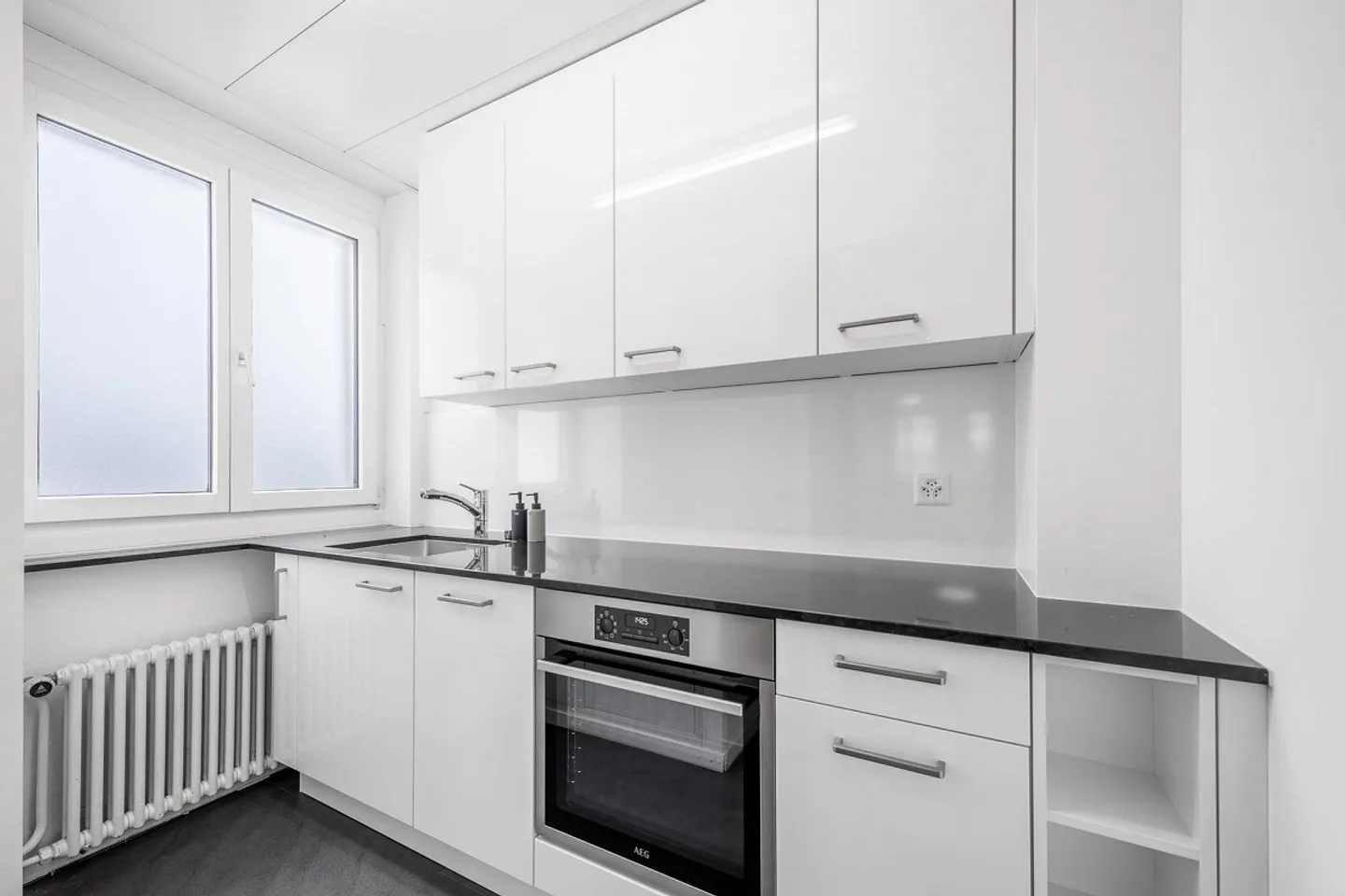 Expanded Office Space Near Zurich Main Station - Photo 6 of 7