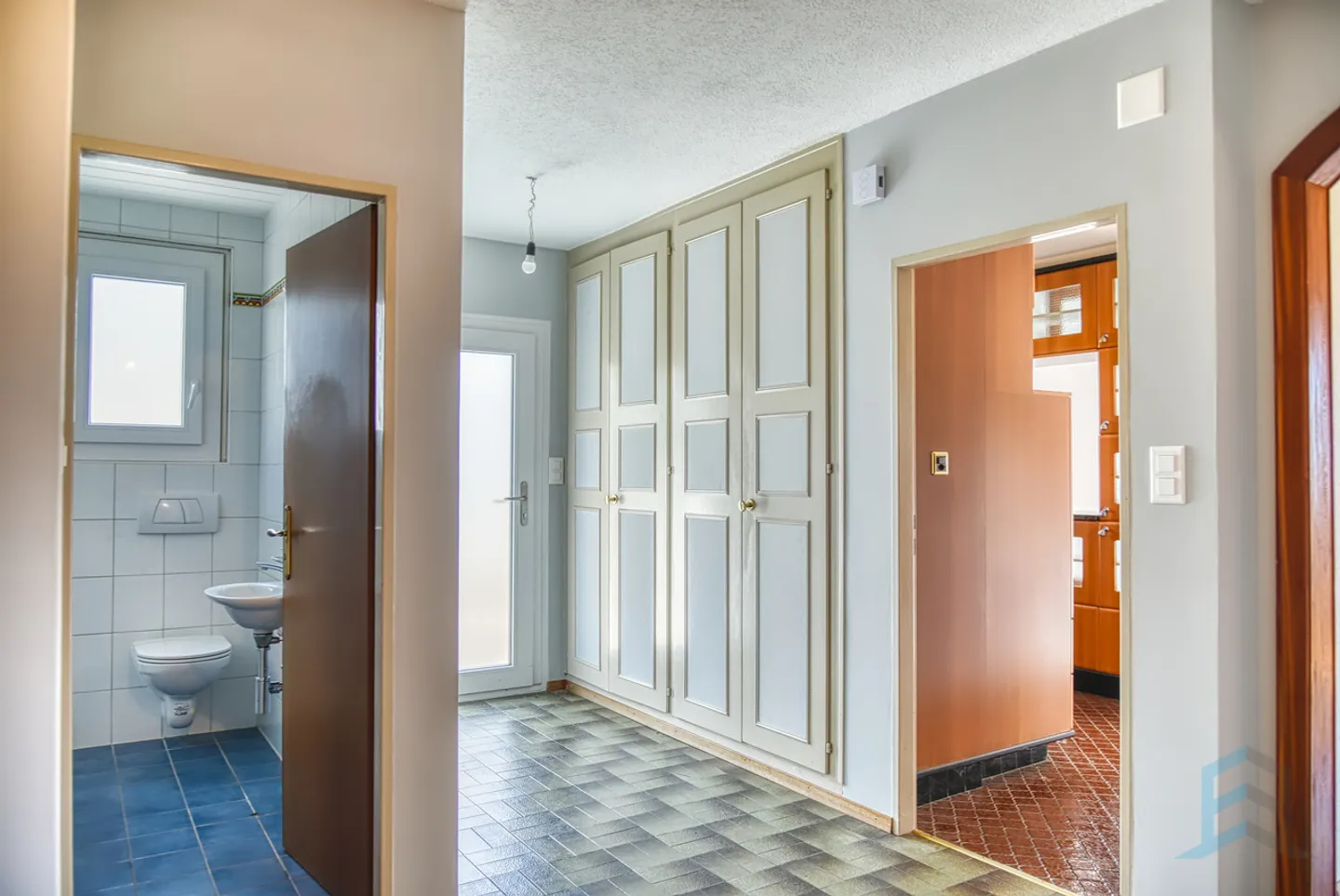 «EXKLUSIV Charmantes Haus mit 2 Einheiten im Herzen der Weinberge von Sierre» - Foto 7 von 15