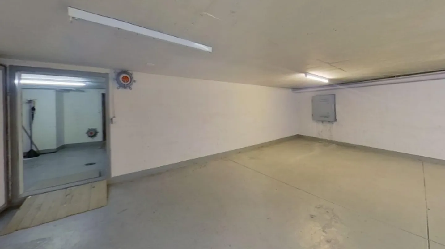Spazio di stoccaggio di 54m2 *limitato fino al 30.06.2026* - Foto 1 di 4