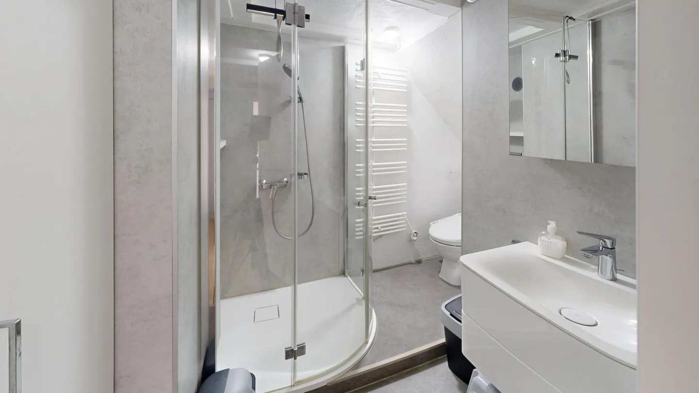 Parte di casa affascinante con studio separato e ampio giardino - Foto 7 di 17