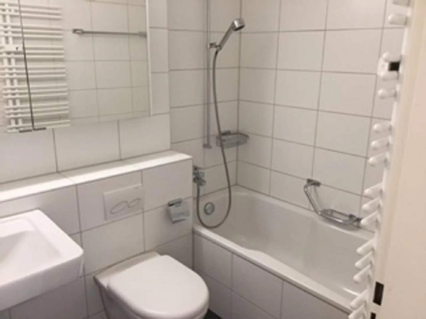 Appartement 2.5 pièces - Photo 6 sur 6