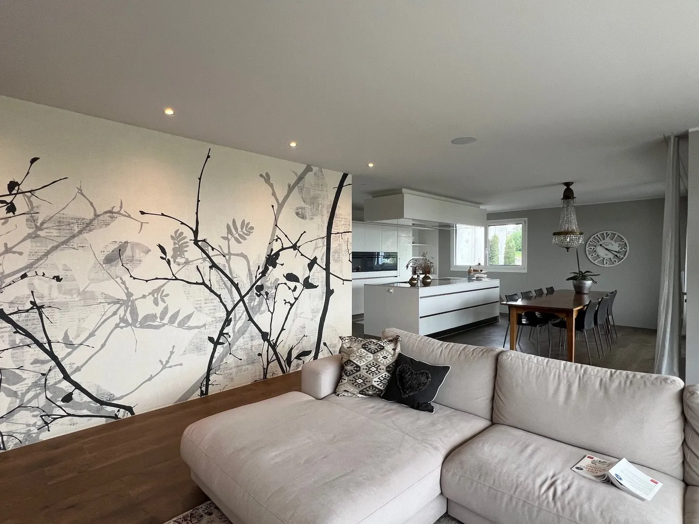 Luxuriöses Familienhaus in Oberwil-Lieli - Foto 3 von 23