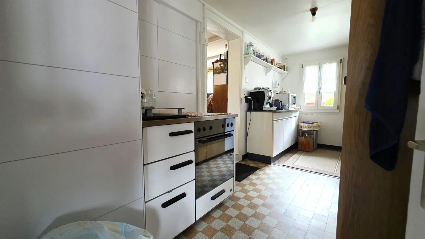 Casa bifamiliare con appartamento - Foto 4 di 10