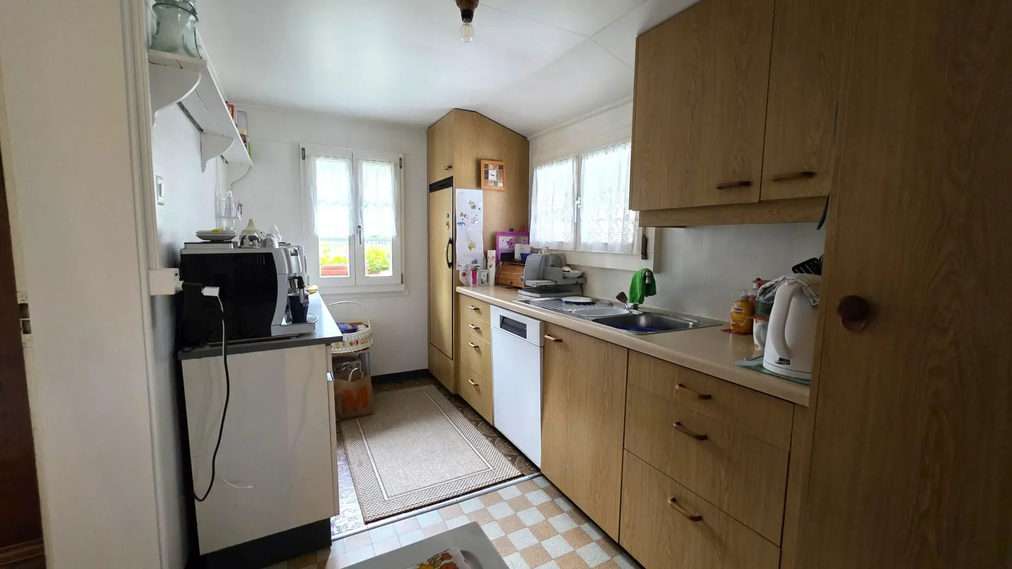 Casa bifamiliare con appartamento - Foto 5 di 10