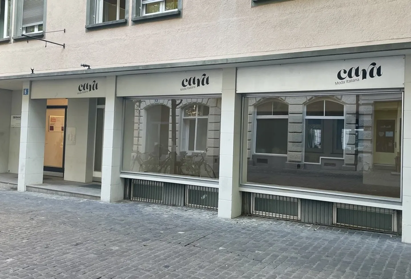 Spazio commerciale nel cuore di Niederdorf Zurigo - Foto 3 di 5
