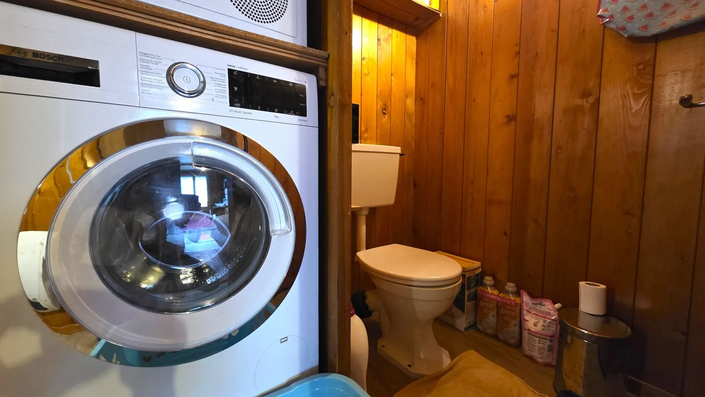 Casa bifamiliare con appartamento - Foto 8 di 10